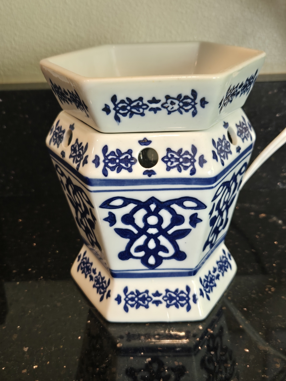 Ceramic Hexagonal Blue and White Home Accent Warmer